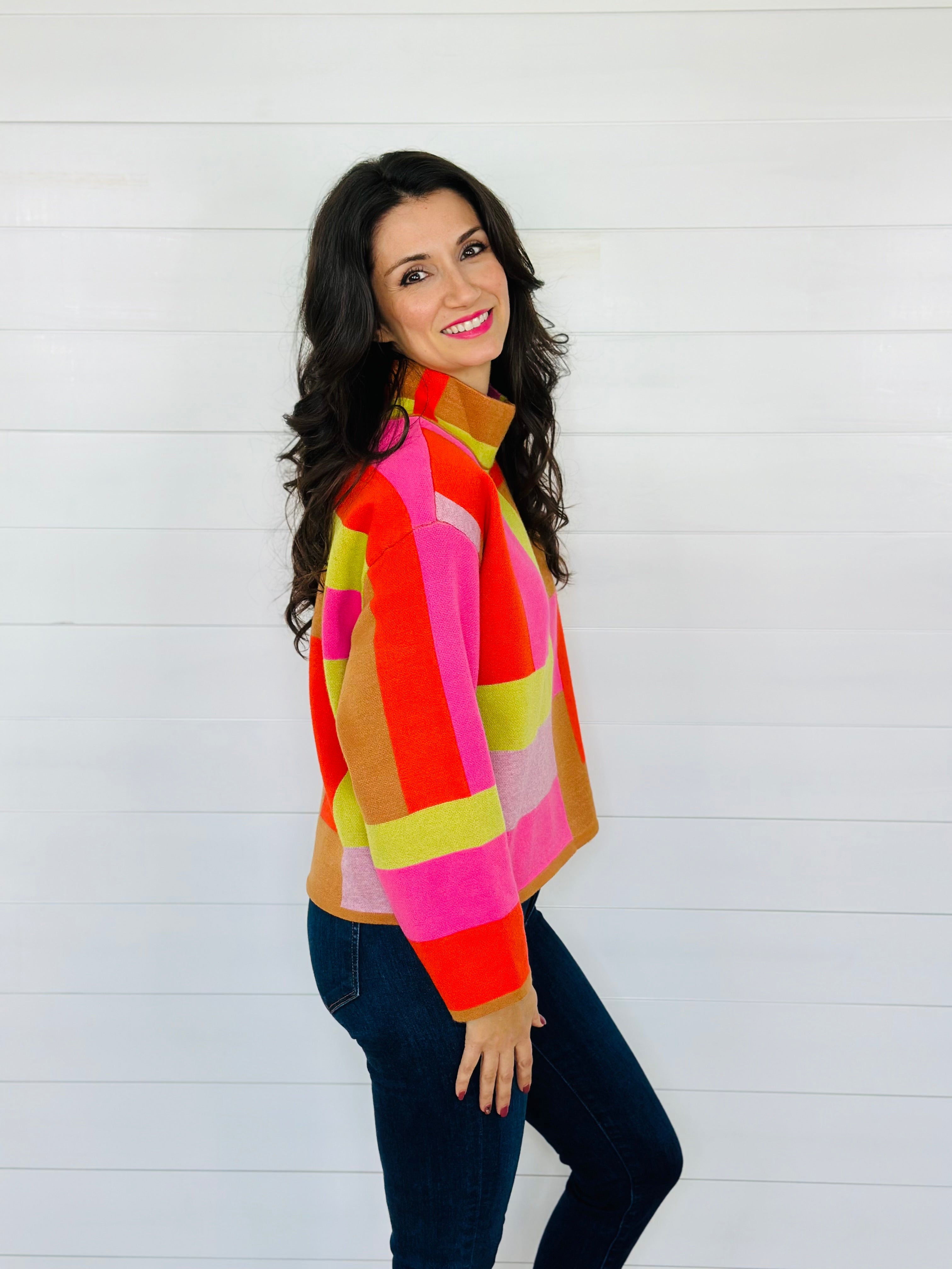 COLOR BLOCK SWEATER