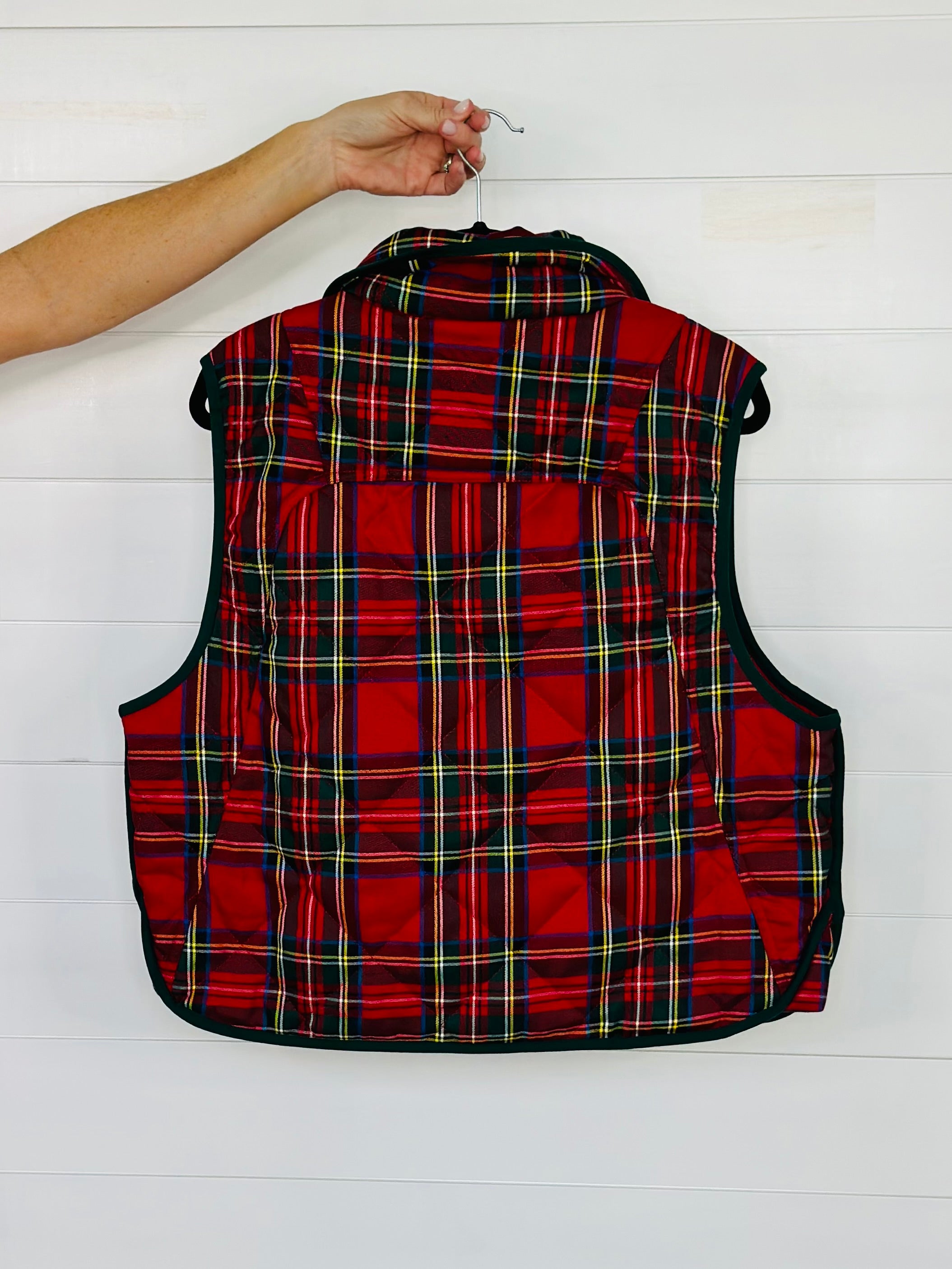 GOOD TIDINGS PLAID VEST