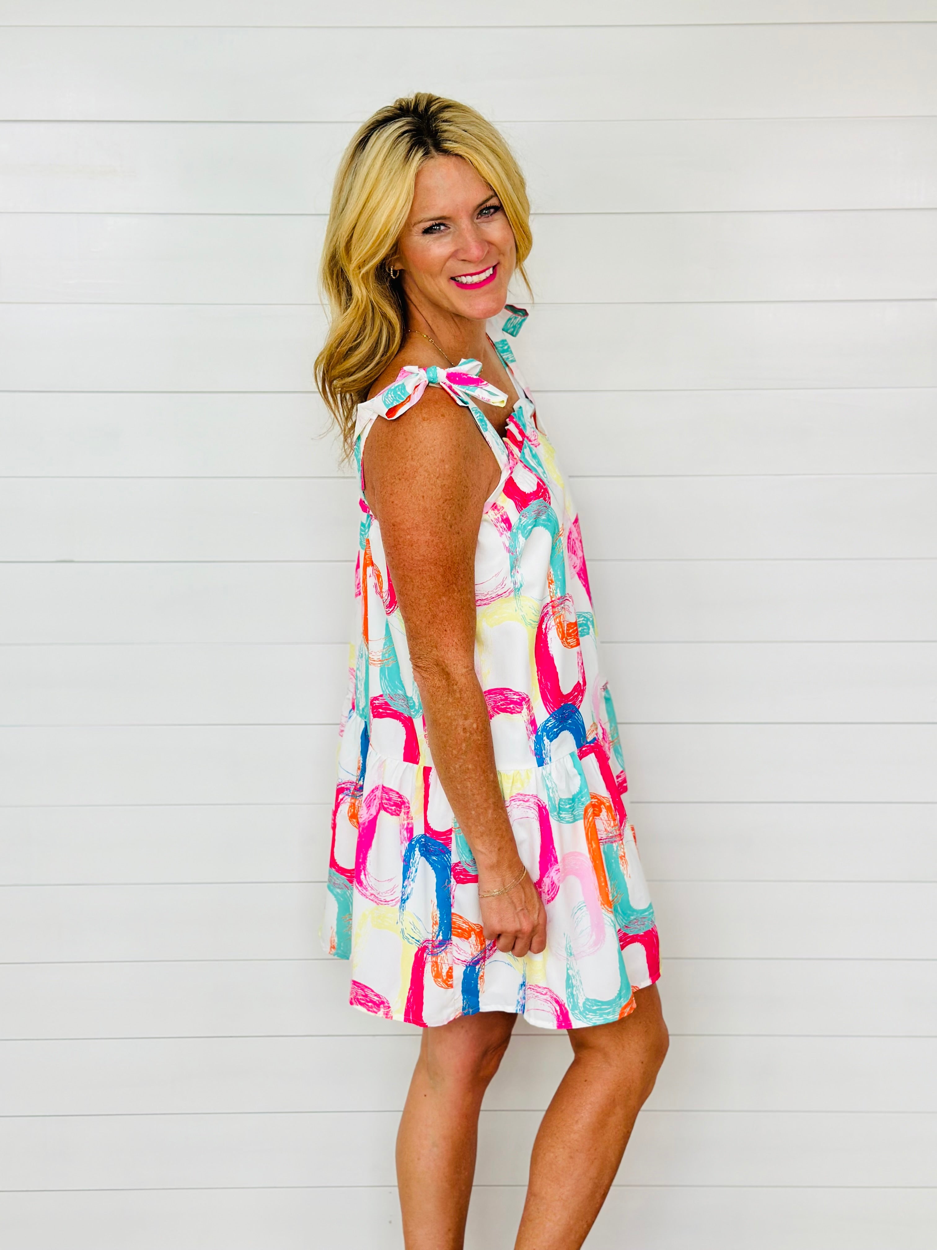 WHITE ABSTRACT PRINT DRESS