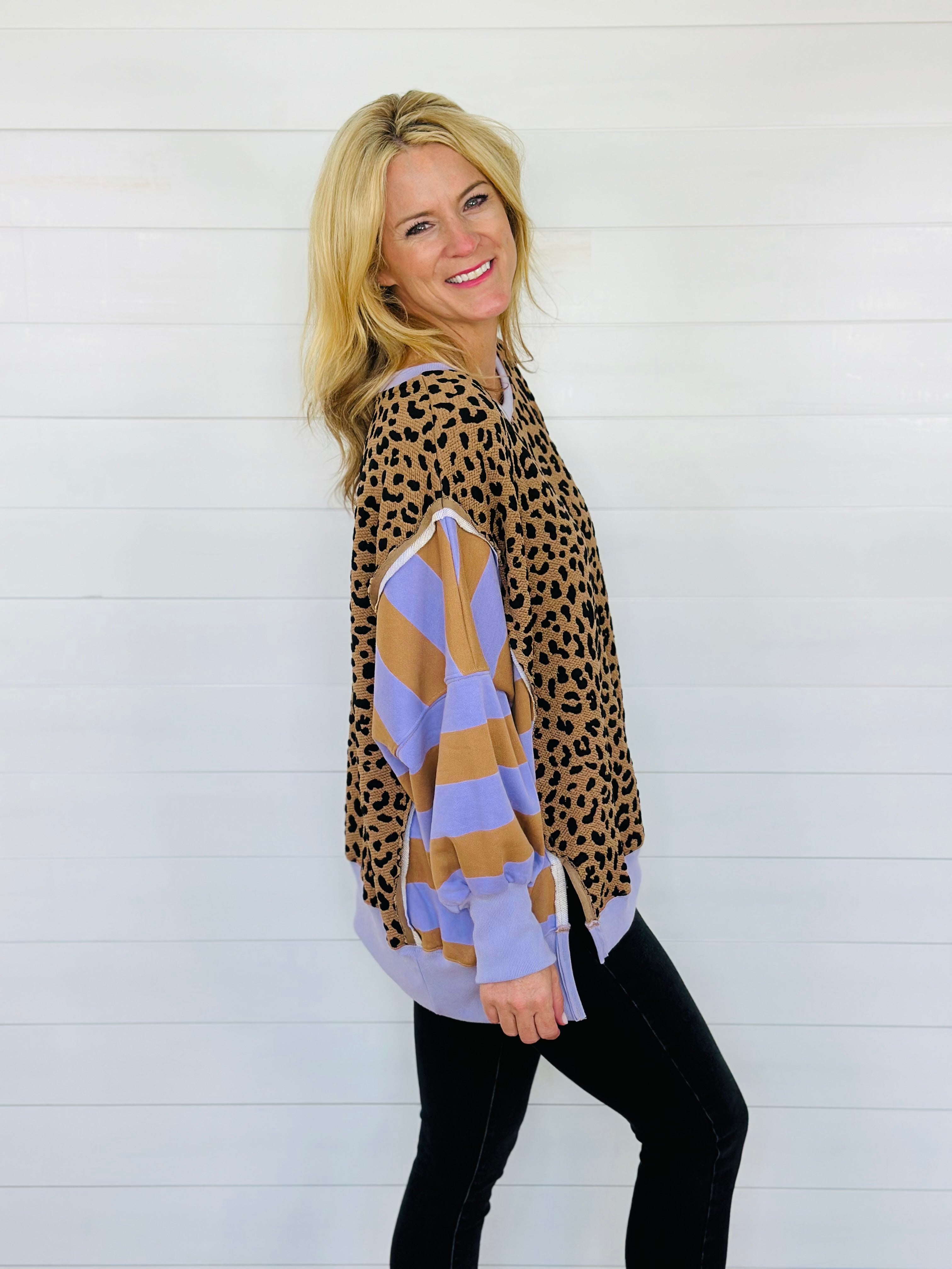 MIXED UP LEOPARD TOP-LAVENDER